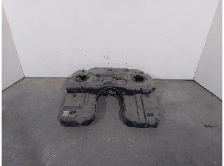 Recambio de deposito combustible para bmw x5 (e70) xdrive 35 d referencia OEM IAM 7164228 16117195462 