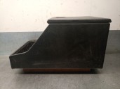 Recambio de apoyabrazos central para land rover defender (ld) 2.5 tdi referencia OEM IAM AWR1607 AWR1607 