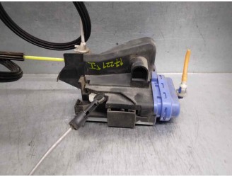 Recambio de cerradura puerta trasera izquierda para audi a4 berlina (b5) 1.8 20v referencia OEM IAM 8D0839045A 4PUERTAS