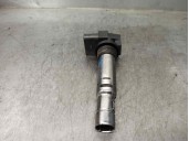 Replacement ignition coil for Seat Ibiza (6J5) OEM IAM reference R0401S00400 0154333817 NGK