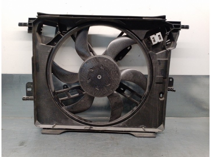 Recambio de electroventilador para smart forfour 1.0 cat referencia OEM IAM A4539064300 A4539064300 