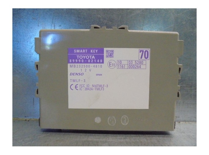 Recambio de modulo electronico para toyota auris 1.8 16v cat referencia OEM IAM 8999002140 2325004810 DENSO