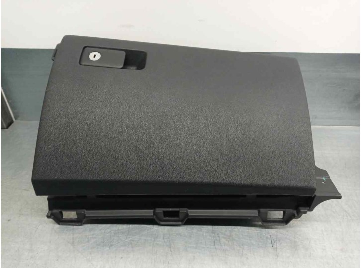 Replacement glove box for Kia Optima 1.7 CRDi CAT OEM IAM reference 84540D4000 
