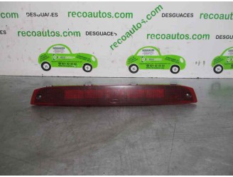 Replacement center brake light for Ford Focus Sedan (CAP) 1.8 TDCi Turbodiesel CAT OEM IAM reference 4M5113A613AD 