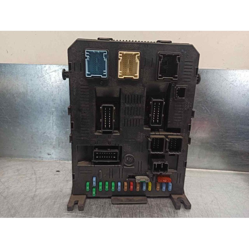 Recambio de caja reles / fusibles para citroën c4 coupe 2.0 hdi fap cat (rhr / dw10bted4) referencia OEM IAM 9656530280 28171702