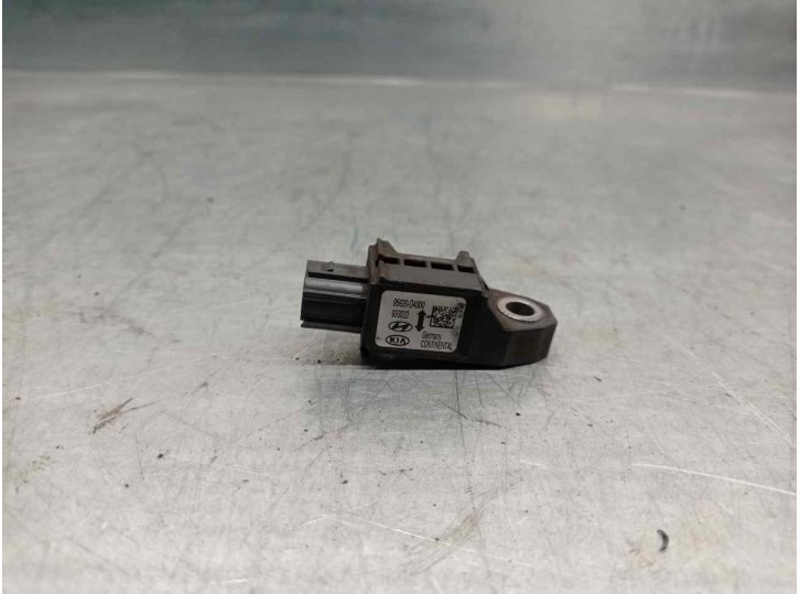 Recambio de sensor impacto para kia optima 1.7 crdi cat referencia OEM IAM 95920D4000 933222 CONTINENTAL