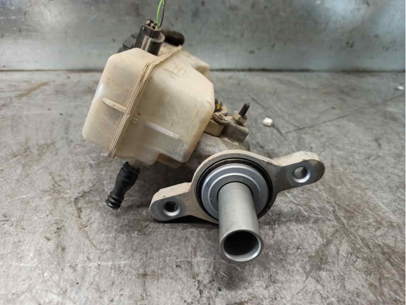 Recambio de bomba freno para dacia dokker 1.5 dci diesel fap cat referencia OEM IAM 460915125R 1070529S01 