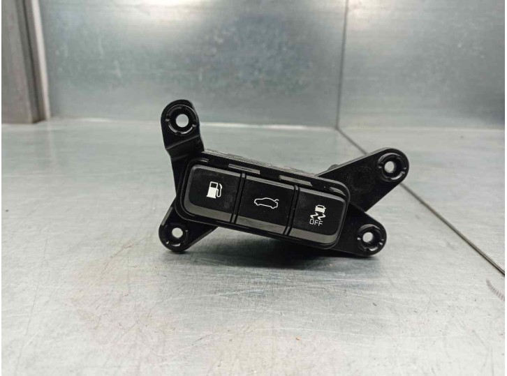 Recambio de interruptor para kia optima 1.7 crdi cat referencia OEM IAM 93750D4500 