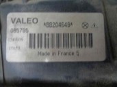 Replacement right headlight for Renault Megane I Scenic (JA0) 1.9 DTI diesel cat OEM IAM reference 7700861463 5 DOORS