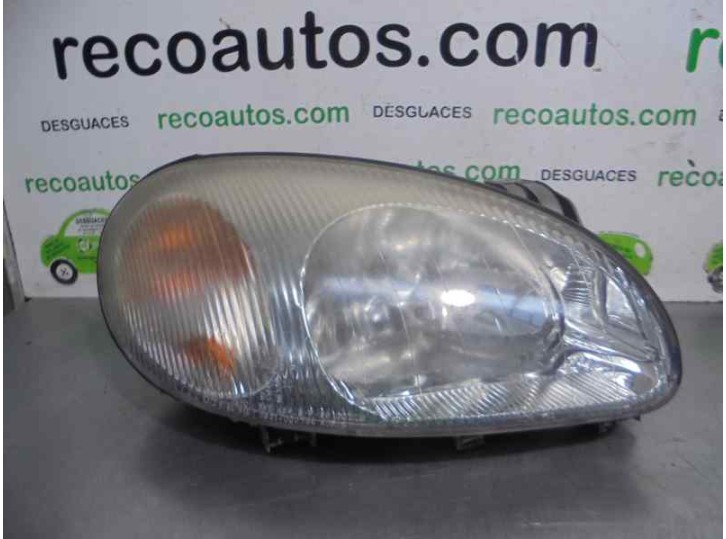 Recambio de faro derecho para daewoo lanos 1.5 cat referencia OEM IAM 96226417 5 PUERTAS