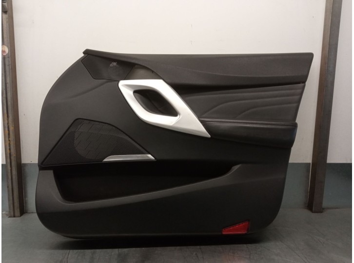 Recambio de guarnecido puerta delantera derecha para citroën ds5 2.0 hdi 165 referencia OEM IAM 98032482ZD 