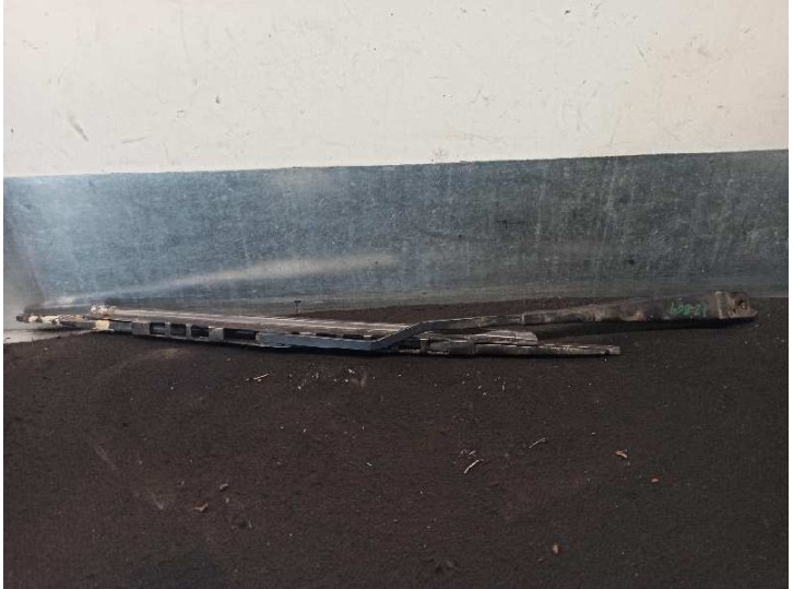 Recambio de brazo limpia delantero izquierdo para mercedes-benz clase s (w140) berlina 500 sel / s 500 (140.051) referencia OEM 