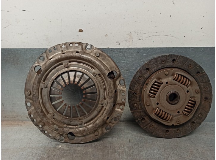 Recambio de kit embrague para skoda fabia (6y2/6y3) 1.4 referencia OEM IAM 047141025F 3082296934 SACHS