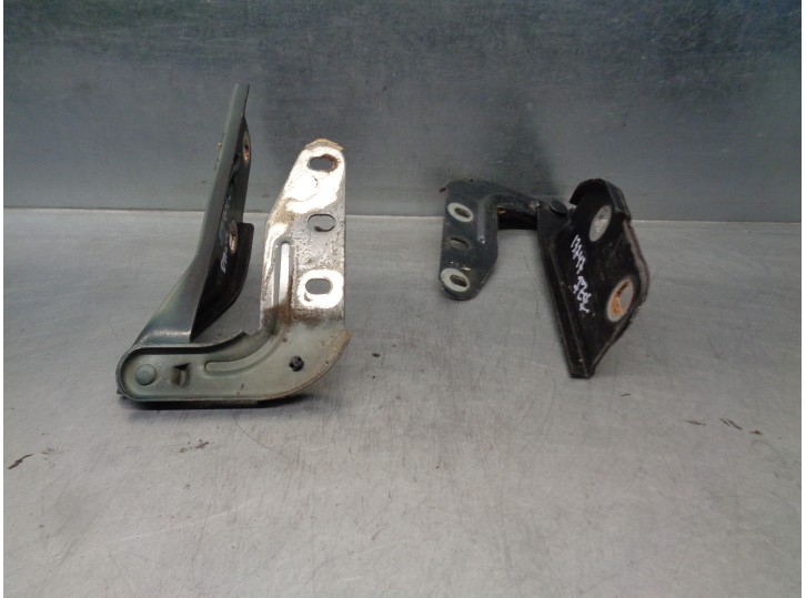 Recambio de bisagra capot para porsche cayenne (typ 9pa) s referencia OEM IAM 7L5823301 