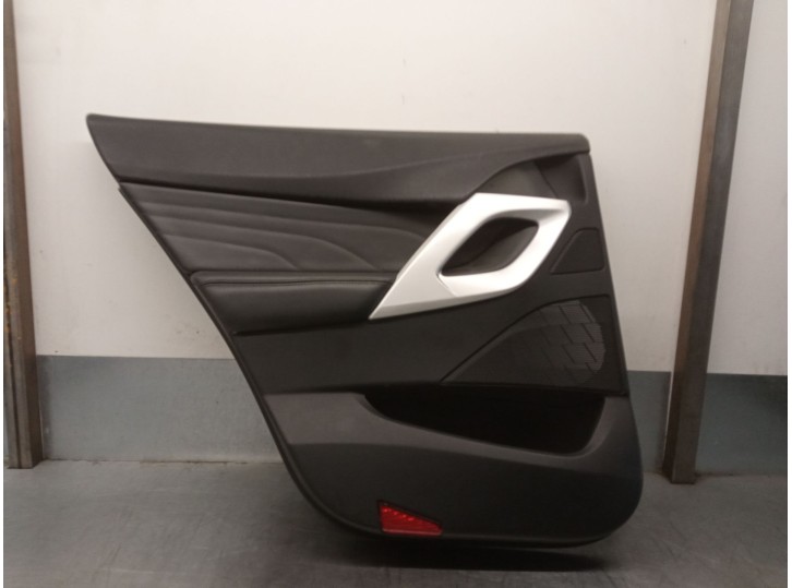 Recambio de guarnecido puerta trasera izquierda para citroën ds5 2.0 hdi 165 referencia OEM IAM 98009140ZD 