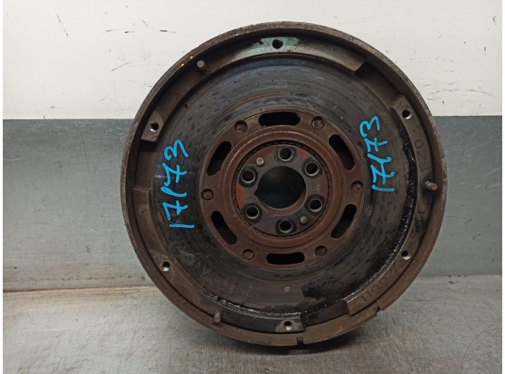 Recambio de volante motor para volkswagen passat berlina (3b2) 1.9 tdi referencia OEM IAM 028105266A 
