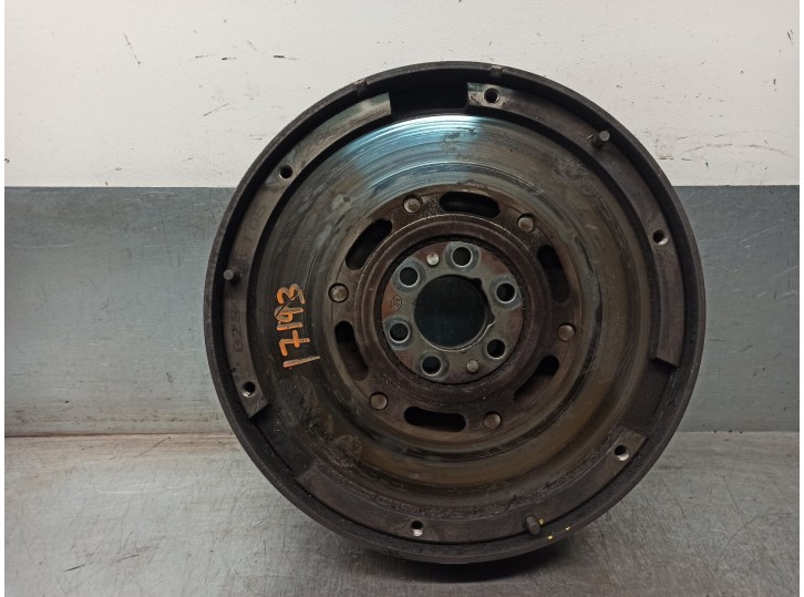 Recambio de volante motor para audi a4 berlina (b5) 1.9 tdi referencia OEM IAM 028105266A 
