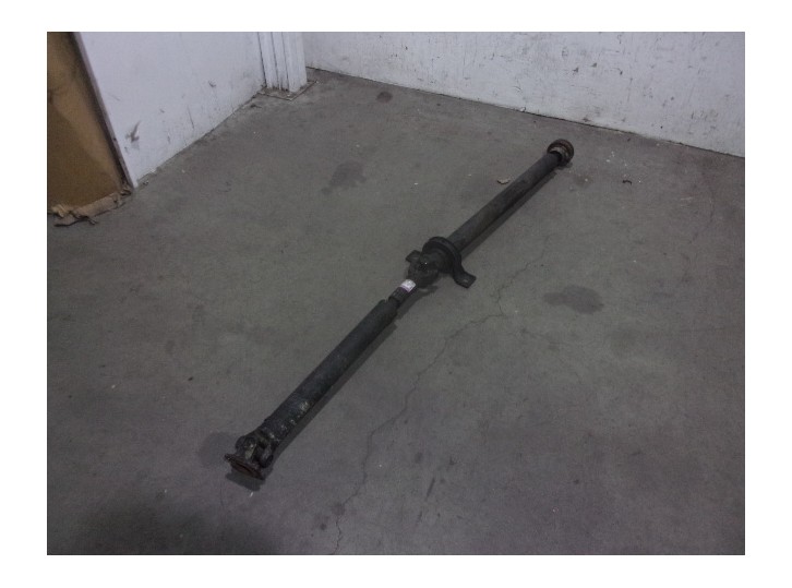 Recambio de transmision central para ssangyong rodius 2.7 turbodiesel cat referencia OEM IAM 3320021412  SUELO BURRA1A