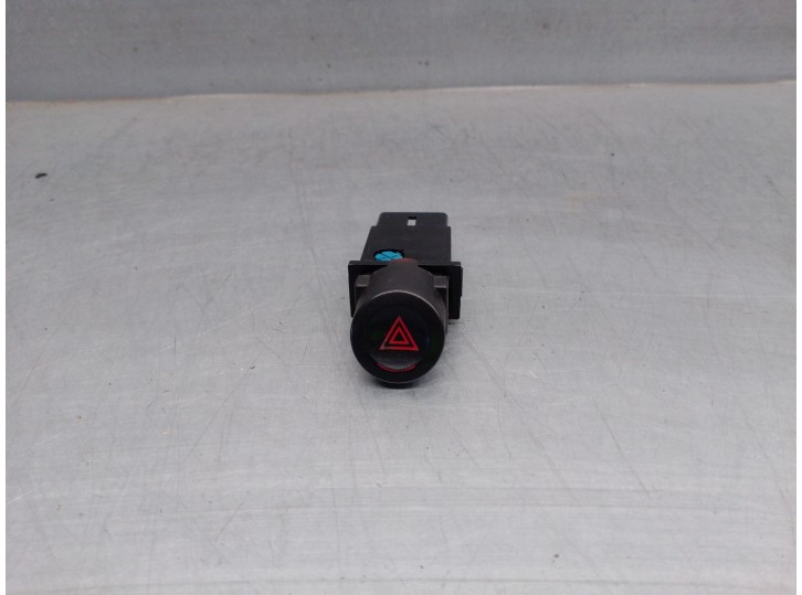 Recambio de warning para ssangyong rodius 2.7 turbodiesel cat referencia OEM IAM 8523021000HBJ  