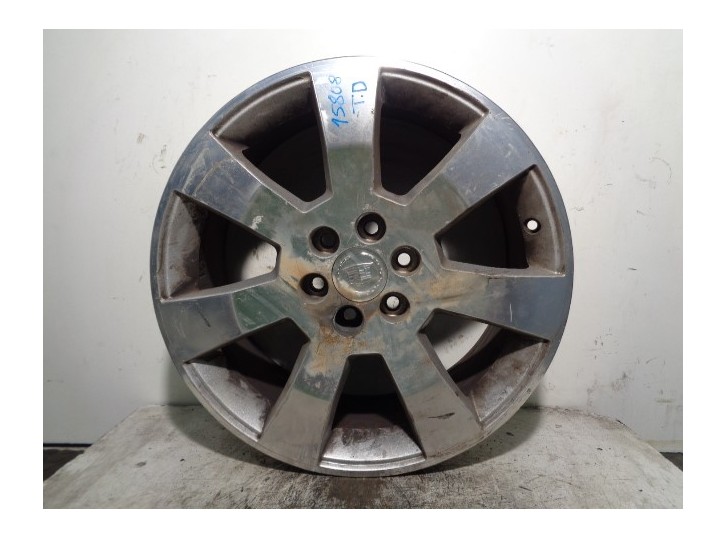 Recambio de llanta para cadillac srx v6 elegance referencia OEM IAM 9595748 R18X8JX51 ALUMINIO 7P