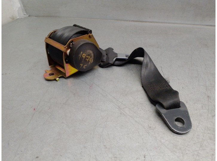 Recambio de cinturon seguridad trasero central para dacia logan 1.5 dci diesel cat referencia OEM IAM 6001547534 4 PUERTAS