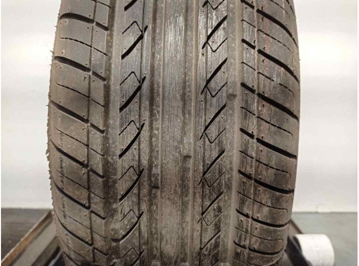 Recambio de neumatico/s para ssangyong rodius 2.7 turbodiesel cat referencia OEM IAM 21565R1698H OVATION VI-682