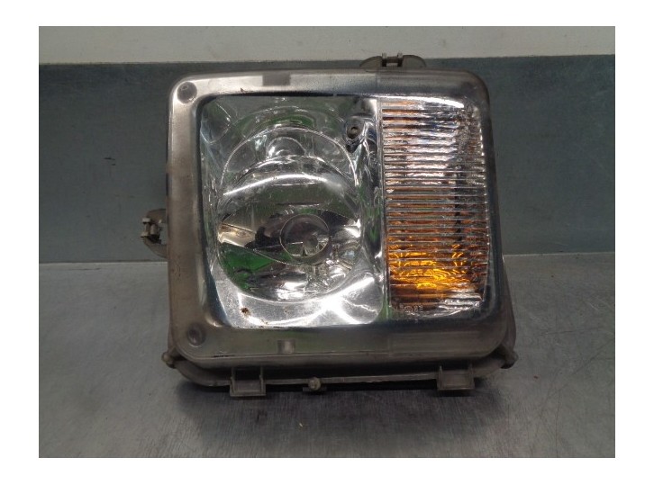 Recambio de faro antiniebla izquierdo para cadillac srx v6 elegance referencia OEM IAM 25761287 15930685 