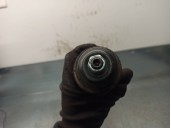 Recambio de amortiguador trasero derecho para toyota auris 1.8 16v cat referencia OEM IAM 4853002890  