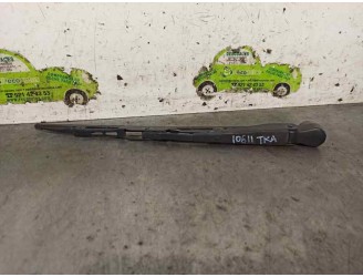 Recambio de brazo limpia trasero para ssangyong rodius 2.7 turbodiesel cat referencia OEM IAM 7853021000  