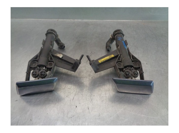 Recambio de limpia faros xenon para cadillac srx v6 elegance referencia OEM IAM 25767592 25767593 