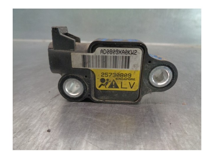 Recambio de sensor impacto para cadillac srx v6 elegance referencia OEM IAM 25730809  