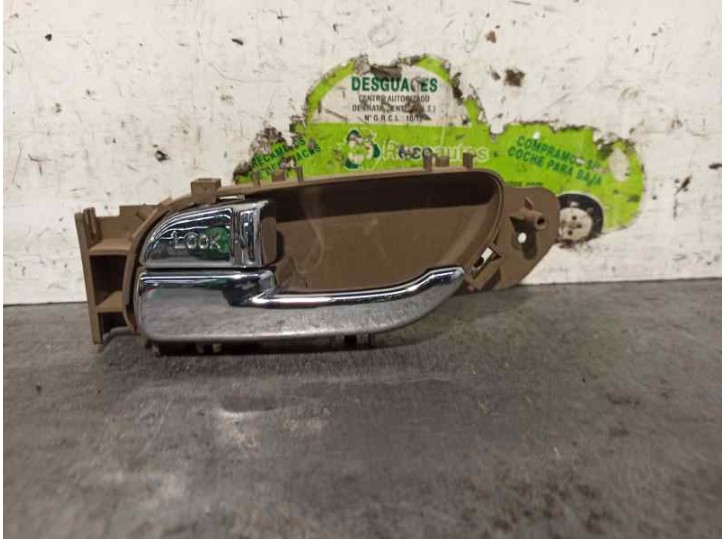 Recambio de maneta interior trasera izquierda para ssangyong rodius 2.7 turbodiesel cat referencia OEM IAM 7241021000  