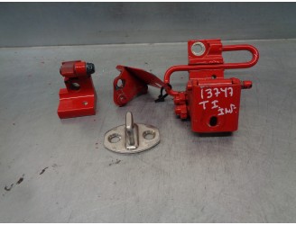 Recambio de bisagra puerta para porsche cayenne (typ 9pa) s referencia OEM IAM 7L0833411 