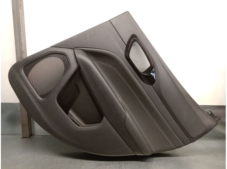 Recambio de guarnecido puerta trasera derecha para jeep compass (mp, m6, mv, m7) 1.3 referencia OEM IAM 156252101 