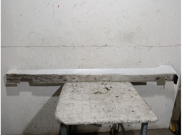 Recambio de faldon lateral para hyundai ioniq (ae) 1.6 gdi hybrid referencia OEM IAM 87751G2000WAW 87751G2000WAW 