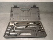 Recambio de util rueda repuesto para land rover defender (ld) 2.5 tdi referencia OEM IAM NRC8605 NRC8605 