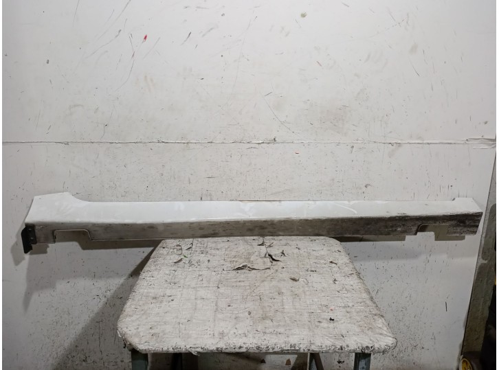 Recambio de faldon lateral para hyundai ioniq (ae) 1.6 gdi hybrid referencia OEM IAM 87752G2000WAW 87752G2000WAW 