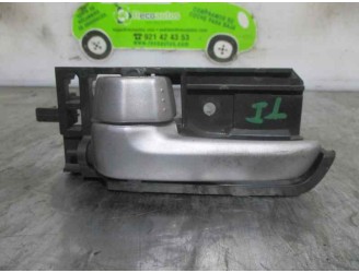 Replacement rear left interior door handle for Suzuki Swift Saloon (MZ) 1.3 DDiS Diesel Cat OEM IAM reference 8313062J10BW
