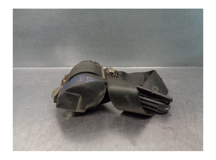 Replacement rear right seat belt for Lancia Dedra Saloon 1.9 Turbodiesel OEM IAM reference 5891701 4 DOORS