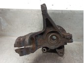 Recambio de mangueta delantera derecha para peugeot 205 berlina 1.2 referencia OEM IAM 364717  