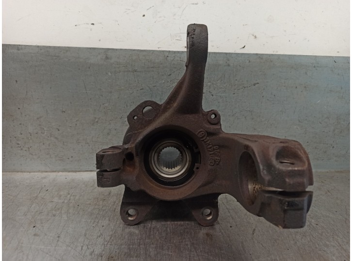 Recambio de mangueta delantera izquierda para ford fiesta berlina 1.4 16v cat referencia OEM IAM 96FB3K171BD 