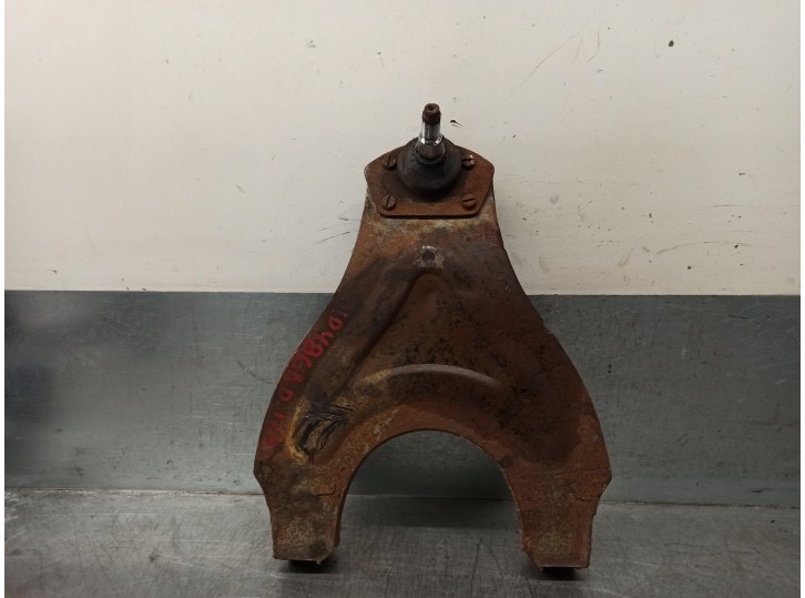 Recambio de brazo suspension inferior delantero derecho para renault 12 ts conf 847-99 referencia OEM IAM 