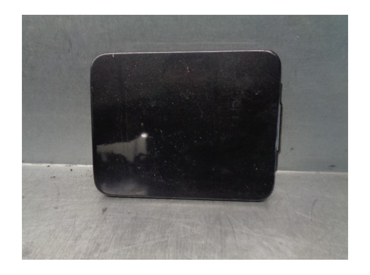 Recambio de tapa exterior combustible para lancia dedra berl. 1.9 turbodiesel referencia OEM IAM 82464731  