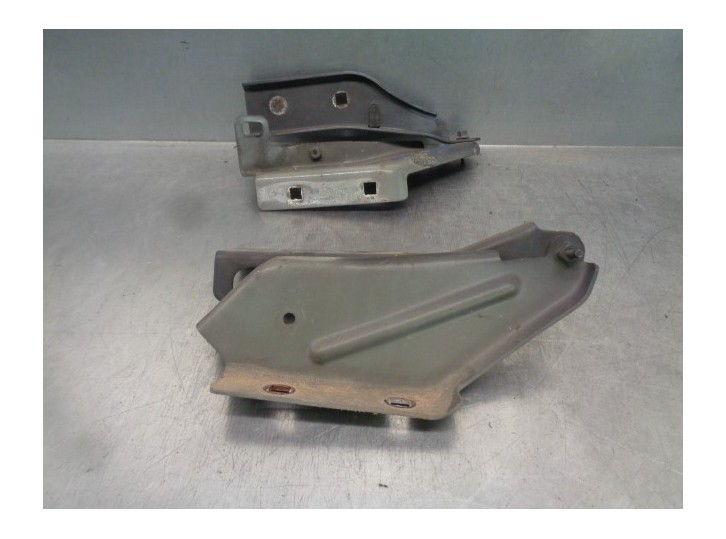 Recambio de bisagra capot para cadillac srx v6 elegance referencia OEM IAM 25713773 25713774 
