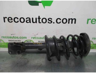 Recambio de amortiguador delantero izquierdo para renault megane i classic (la0) 1.9 diesel referencia OEM IAM 7700412915A 03051