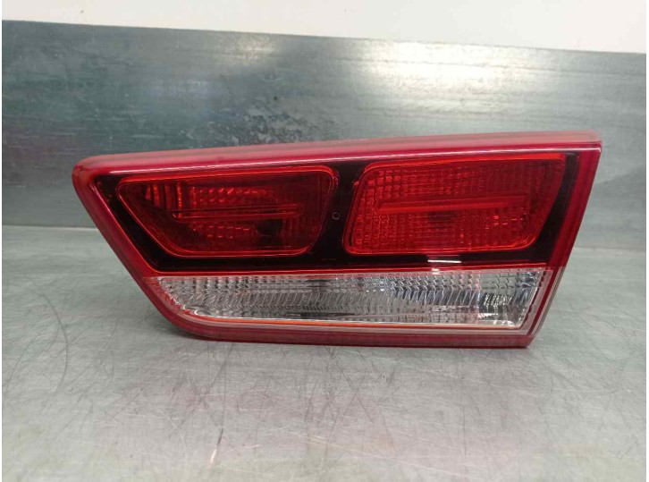 Replacement rear right tail light for Kia Optima 1.7 CRDi cat OEM IAM reference 92404D4050 DEPORTON 4 PUERTAS