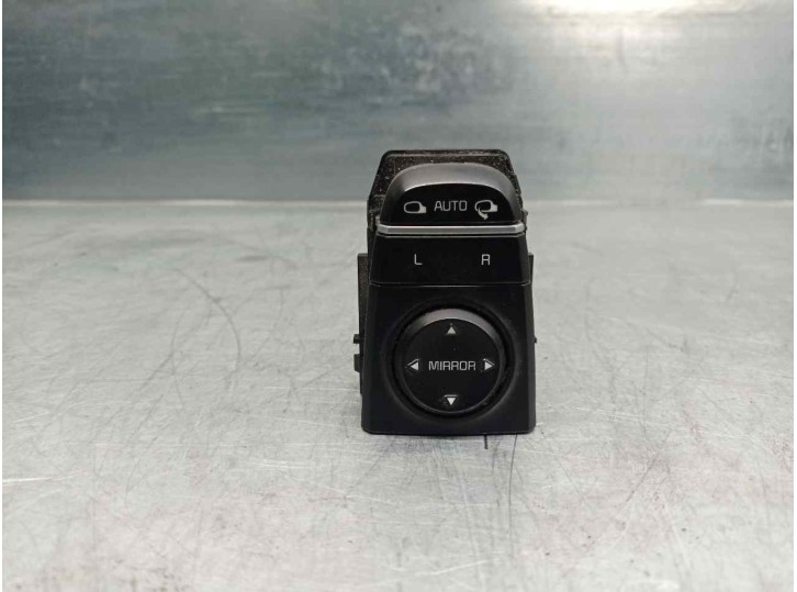 Replacement mirror control for Kia Optima 1.7 CRDi cat OEM IAM reference 299158099 