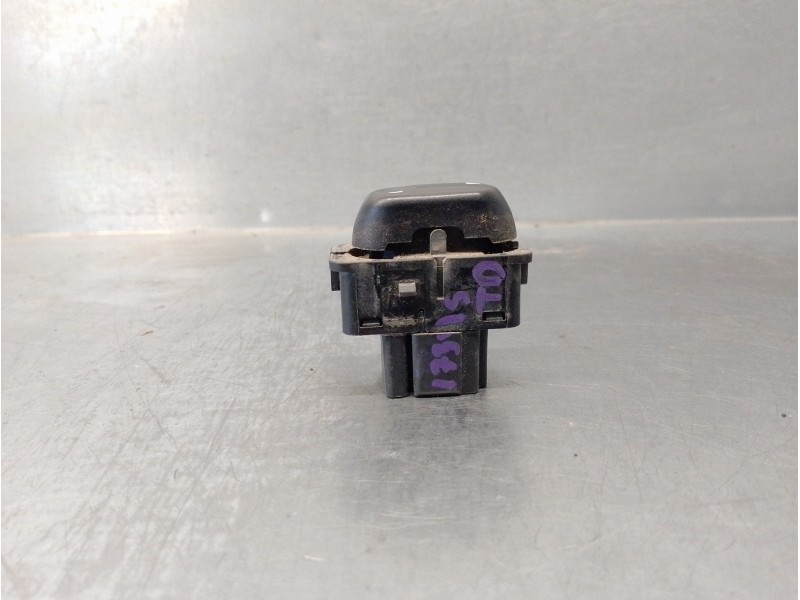 Recambio de mando elevalunas trasero izquierdo para land rover freelander 2.0 td4 cat referencia OEM IAM 1W6T14A701  