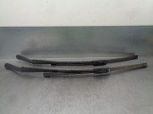 Recambio de brazo limpia delantero derecho para dacia duster ambiance 4x2 referencia OEM IAM 288861964R 288811027R 