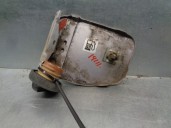 Recambio de tapa exterior combustible para nissan serena (c23m) 1.6 cat referencia OEM IAM 